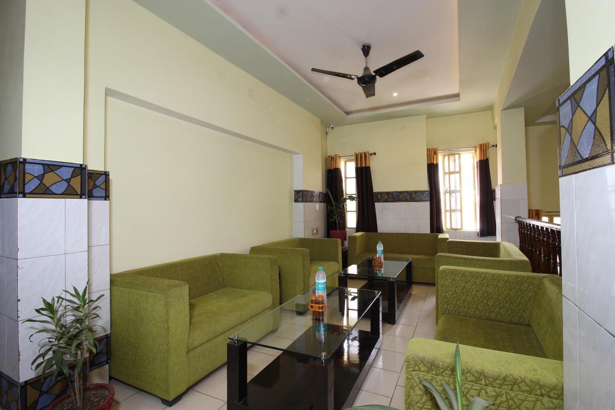 Hotel O Blue Diamond Varanasi Ngoại thất bức ảnh